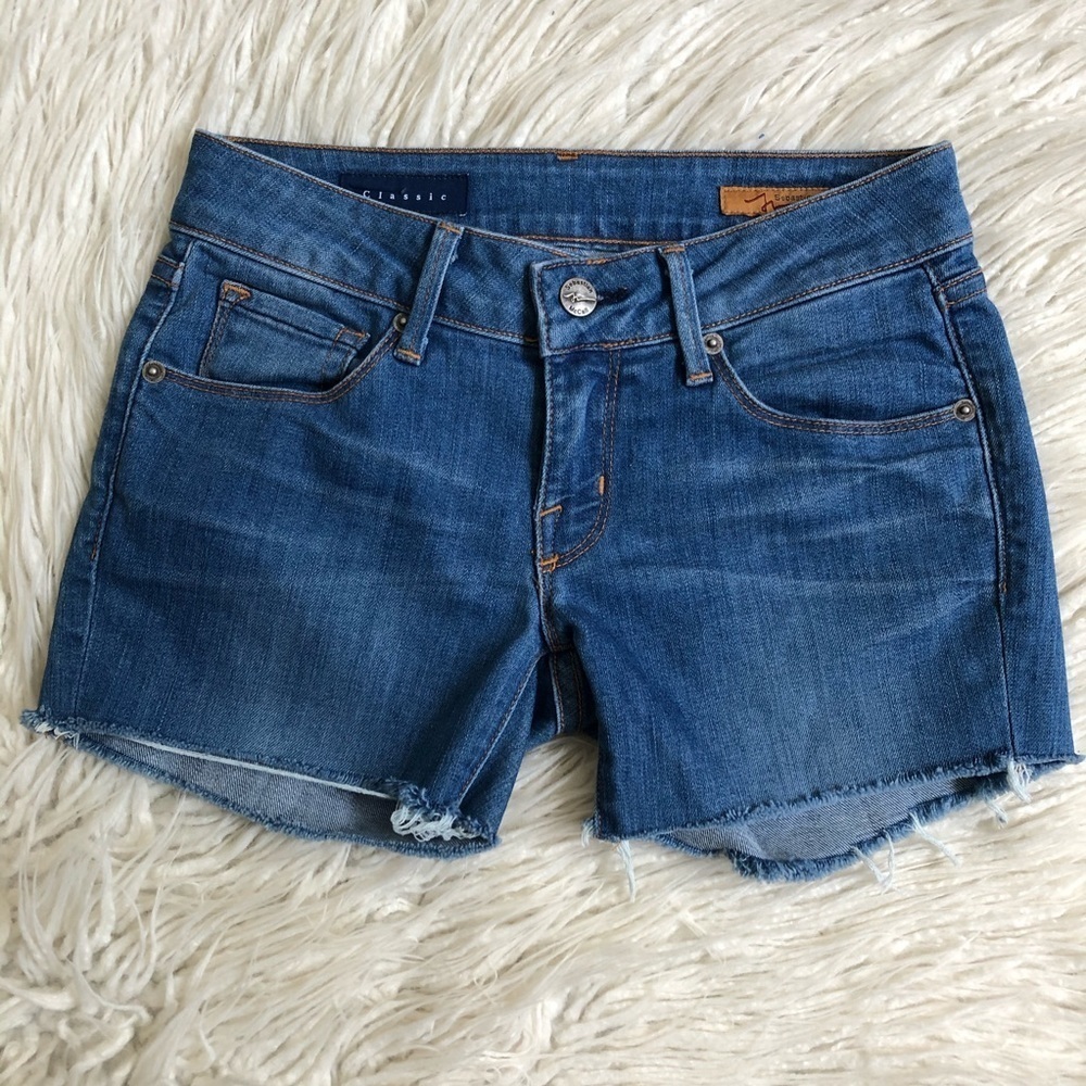 Sebastian McCall Womens Blue Classic Jean Low Rise Cut Off Denim Shorts EUC 24